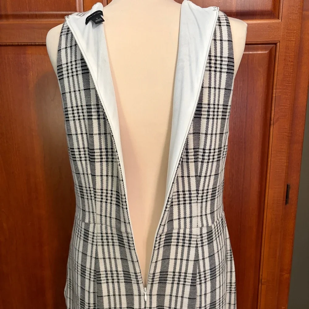 Ann Taylor Black White Plaid Sleeveless Sheath Dress Womens size 12 - Picture 5 of 9